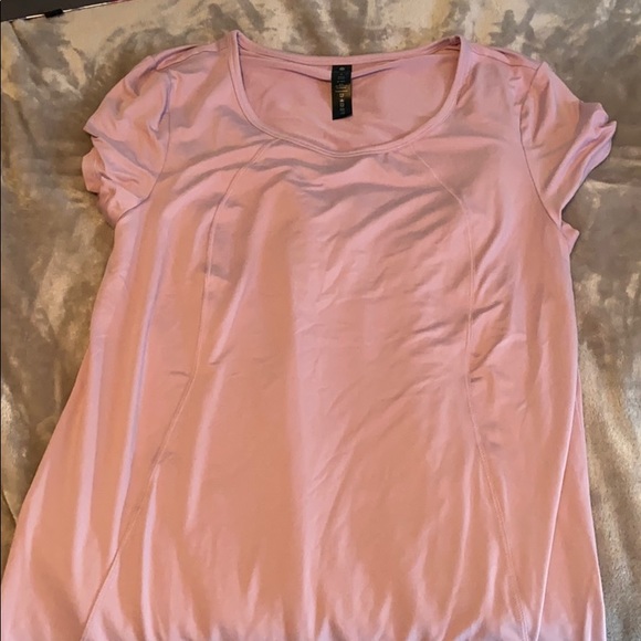 Workout shirt bundle - Picture 3 of 4